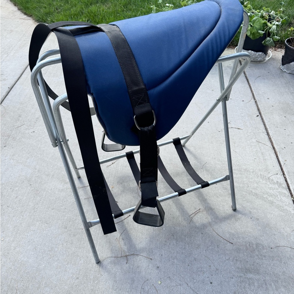 Bareback saddle